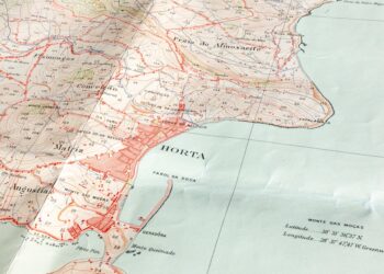 Topographic map of Horta, Faial, Portugal, with contour lines, elevation figures, and place names.