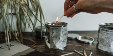 Apothecary 87 - Soy Candle (Original Recipe & 1893 Fragrance) | Image by Andrew Jackson