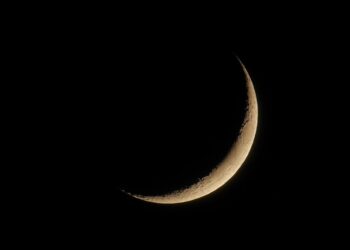 Moon eclipsed to a crescent
