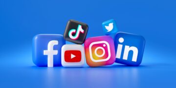 Social Media Logos in 3D. Facebook, Instagram, Twitter, TikTok, YouTube, LinkedIn. Feel free to contact me through email mariia@shalabaieva.com