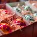 Doos met kerstballen